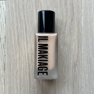 IL MAKIAGE Woke Up Like This Foundation Shade 055